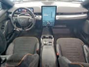 ✅ 2023 Ford Mustang Mach-E GT • VIN: 3FMTK4SE5PMA46837 • Lot: 94978925. Wystawiony na Copart z przebiegiem 14 441 mil. Bezpłatny archiwum sprzedaży aukcyjnych z USA i szczegółowy raport historii pojazdu na DreamBid. Zdjęcie 8.