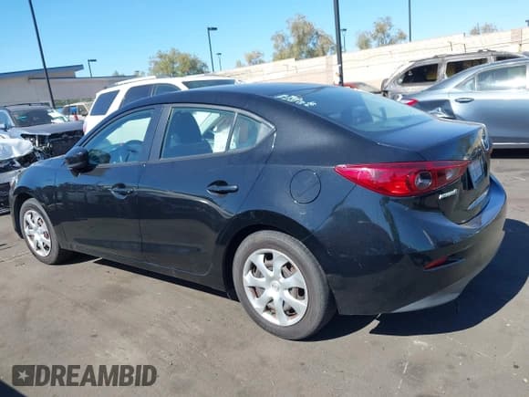 ✅ 2018 Mazda 3 Sport • VIN: 3MZBN1U78JM167158 • Лот: 43565529. Опубликован ранее на IAAI с пробегом 119 980 миль. Бесплатный доступ к архиву аукционных продаж из США и подробный отчёт об истории автомобиля на DreamBid. Изображение 15.