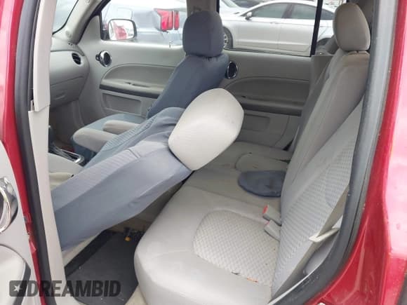 ✅ 2010 Chevrolet HHR 1LT • VIN: 3GNBABDB3AS617326 • Lot: 42124522. Listed on IAAI with 145,072 mi. Free auction sales archive from the USA and detailed vehicle history report at DreamBid. Image 8.