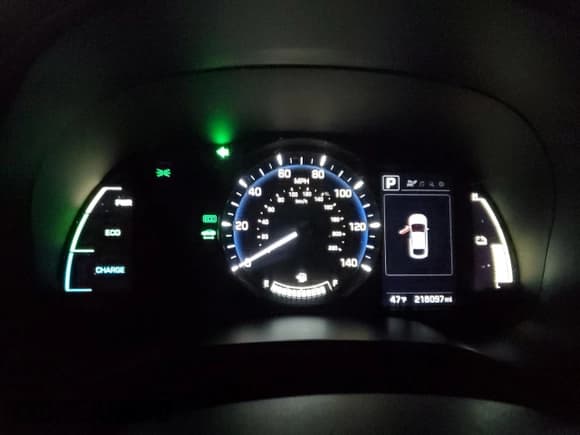 ✅ 2019 Hyundai Ioniq Blue • VIN: KMHC65LC9KU167639 • Lot: 42321465. Wystawiony na Copart z przebiegiem 218 097 mil. Bezpłatny archiwum sprzedaży aukcyjnych z USA i szczegółowy raport historii pojazdu na DreamBid. Zdjęcie 9.