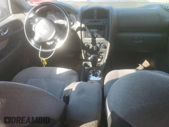 2006 Hyundai Santa Fe GLS с VIN KM8SC73D96U094903, выставлен на аукционе Copart как лот 49484945 с пробегом 180 838 миль миль и Списание • Salvage title. История ставок и продаж доступна на DreamBid. Изображение 8.