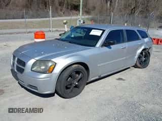 2005 Dodge Magnum SE с VIN 2D4FV48V65H565734, выставлен на аукционе IAAI как лот 41705058 с пробегом 251 033 миль миль и . История ставок и продаж доступна на DreamBid. Изображение 2.