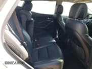 ✅ 2018 Hyundai Santa Fe Ultimate • VIN: 5NMZW4LA1JH076250 • Лот: 51115303. Опубликован ранее на Copart с пробегом 108 609 миль. Бесплатный доступ к архиву аукционных продаж из США и подробный отчёт об истории автомобиля на DreamBid. Изображение 11.