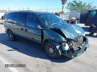 ✅ 2000 Dodge Caravan SE • VIN: 2B4GP44R3YR623136 • Лот: 43171856. Опубликован ранее на IAAI с пробегом 286 230 миль. Бесплатный доступ к архиву аукционных продаж из США и подробный отчёт об истории автомобиля на DreamBid. Изображение 1.