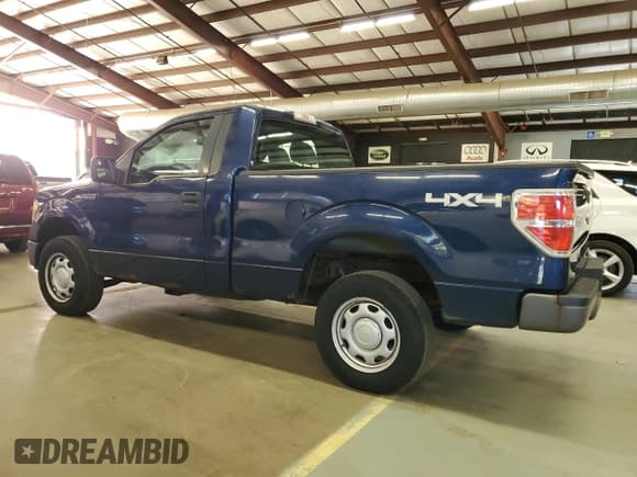 ✅ 2011 Ford F-150 XL • VIN: 1FTMF1EMXBFC06542 • Lot: 85867105. Listed on Copart with 74,877 mi. Free auction sales archive from the USA and detailed vehicle history report at DreamBid. Image 2.