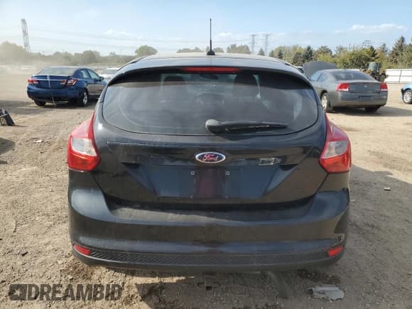 ✅ 2013 Ford Focus SE • VIN: 1FADP3K28DL130633 • Lot: 85193385. Listed on Copart with Not provided. Free auction sales archive from the USA and detailed vehicle history report at DreamBid. Image 6.