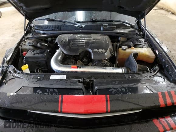 ✅ 2014 Dodge Challenger SXT • VIN: 2C3CDYAG9EH257452 • Lot: 54254664. Wystawiony na Copart z przebiegiem 117 697 mil. Bezpłatny archiwum sprzedaży aukcyjnych z USA i szczegółowy raport historii pojazdu na DreamBid. Zdjęcie 11.