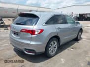 ✅ 2017 Acura RDX Technology • VIN: 5J8TB3H59HL011762 • Lot: 42927636. Wystawiony na IAAI z przebiegiem 118 730 mil. Bezpłatny archiwum sprzedaży aukcyjnych z USA i szczegółowy raport historii pojazdu na DreamBid. Zdjęcie 4.