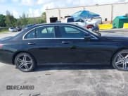 ✅ 2019 Mercedes-Benz E 450 • VIN: WDDZF6JB0KA505693 • Lot: 42539128. Listed on IAAI with 22,561 mi. Free auction sales archive from the USA and detailed vehicle history report at DreamBid. Image 14.