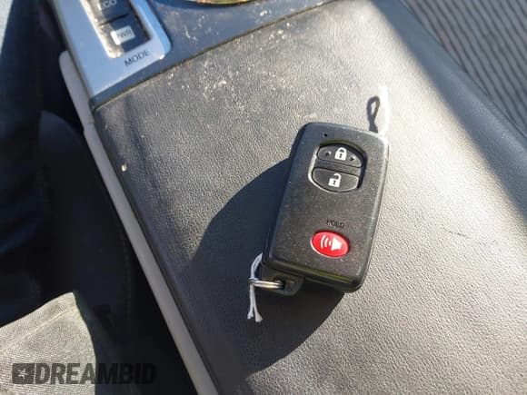 ✅ 2015 Toyota Prius Two • VIN: JTDZN3EUXFJ027358 • Lot: 43664740. Listed on IAAI with 158,726 mi. Free auction sales archive from the USA and detailed vehicle history report at DreamBid. Image 11.