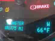 2011 Chevrolet Suburban LT z VIN 1GNSKJE33BR105732, wystawiony jako IAAI lot #43518190 z przebiegiem 181 775 mil mil oraz . Historia ofert i sprzedaży dostępna na DreamBid. Obrazek 15.