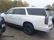 ✅ 2022 Cadillac Escalade ESV Premium Luxury • VIN: 1GYS4KKL1NR315113 • Lot: 43421433. Wystawiony na IAAI z przebiegiem 49 203 mil. Bezpłatny archiwum sprzedaży aukcyjnych z USA i szczegółowy raport historii pojazdu na DreamBid. Zdjęcie 15.