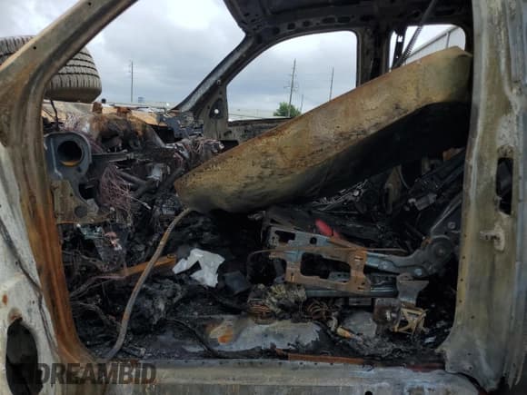 ✅ 2007 Chevrolet Silverado 1500 2LT • VIN: 1GCEK19097Z546939 • Lot: 70990604. Listed on Copart with Not provided. Free auction sales archive from the USA and detailed vehicle history report at DreamBid. Image 7.