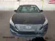 2015 Hyundai Sonata SE с VIN 5NPE24AF7FH151343, выставлен на аукционе Copart как лот 82783555 с пробегом 143 667 миль миль и Списание • Salvage title. История ставок и продаж доступна на DreamBid. Изображение 5.