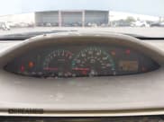 ✅ 2011 Toyota Yaris • VIN: JTDBT4K39B4083678 • Lot: 43739788. Wystawiony na IAAI z przebiegiem 86 736 mil. Bezpłatny archiwum sprzedaży aukcyjnych z USA i szczegółowy raport historii pojazdu na DreamBid. Zdjęcie 7.