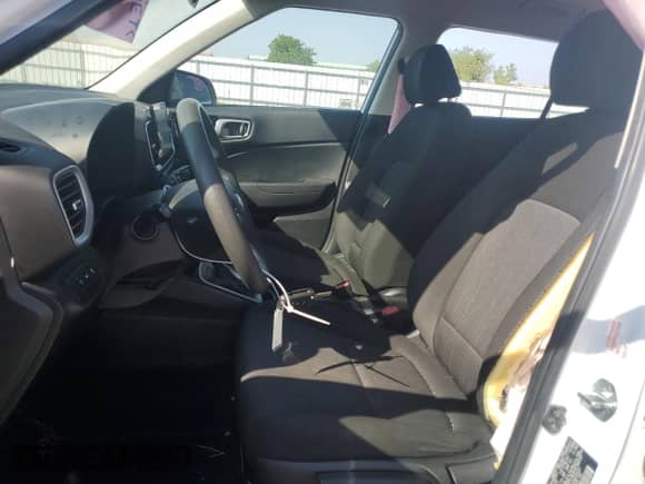 2021 Hyundai Venue SE с VIN KMHRB8A33MU094037, выставлен на аукционе Copart как лот 71739834 с пробегом 94 234 миль миль и Списание • Salvage title. История ставок и продаж доступна на DreamBid. Изображение 7.