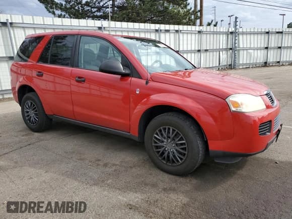 ✅ 2006 Saturn VUE • VIN: 5GZCZ33D66S896450 • Lot: 51587935. Wystawiony na Copart z przebiegiem 199 376 mil. Bezpłatny archiwum sprzedaży aukcyjnych z USA i szczegółowy raport historii pojazdu na DreamBid. Zdjęcie 4.