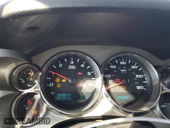 ✅ 2010 Chevrolet Silverado 1500 LT • VIN: 3GCRKSE39AG177949 • Lot: 74718714. Wystawiony na Copart z przebiegiem 197 125 mil. Bezpłatny archiwum sprzedaży aukcyjnych z USA i szczegółowy raport historii pojazdu na DreamBid. Zdjęcie 9.