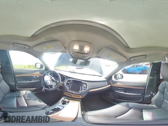 ✅ 2023 Volvo XC90 Plus • VIN: YV4062PN7P1990805 • Лот: 62227035. Опубликован ранее на Copart с пробегом 45 802 миль. Бесплатный доступ к архиву аукционных продаж из США и подробный отчёт об истории автомобиля на DreamBid. Изображение 16.