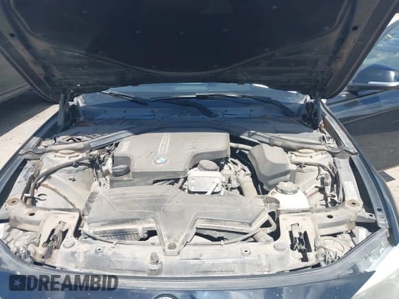 ✅ 2015 BMW 3 Series 328i • VIN: WBA3A5G56FNS90147 • Lot: 42600882. Listed on IAAI with 100,956 mi. Free auction sales archive from the USA and detailed vehicle history report at DreamBid. Image 10.