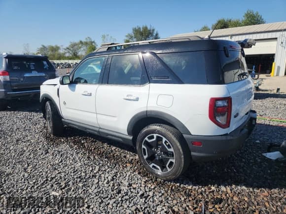 ✅ 2021 Ford Bronco Sport Outer Banks • VIN: 3FMCR9C66MRA92675 • Lot: 82110535. Listed on Copart with 45,911 mi. Free auction sales archive from the USA and detailed vehicle history report at DreamBid. Image 2.