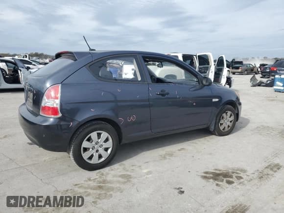 ✅ 2009 Hyundai Accent Auto GS • VIN: KMHCM36C49U113522 • Лот: 81067104. Опубликован ранее на Copart с пробегом 115 764 миль. Бесплатный доступ к архиву аукционных продаж из США и подробный отчёт об истории автомобиля на DreamBid. Изображение 3.