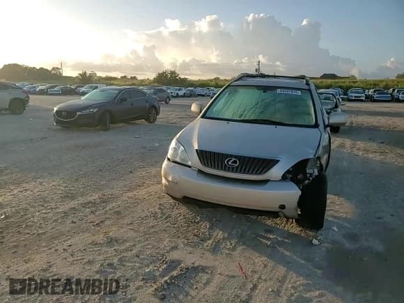 ✅ 2004 Lexus RX 330 • VIN: 2T2GA31U54C011680 • Lot: 94697855. Listed on Copart with 153,051 mi. Free auction sales archive from the USA and detailed vehicle history report at DreamBid. Image 14.