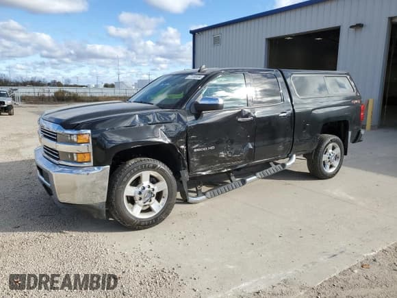 ✅ 2018 Chevrolet Silverado 2500HD Work Truck • VIN: 1GC2KUEG3JZ335069 • Lot: 77130534. Wystawiony na Copart z przebiegiem 102 073 mil. Bezpłatny archiwum sprzedaży aukcyjnych z USA i szczegółowy raport historii pojazdu na DreamBid. Zdjęcie 1.