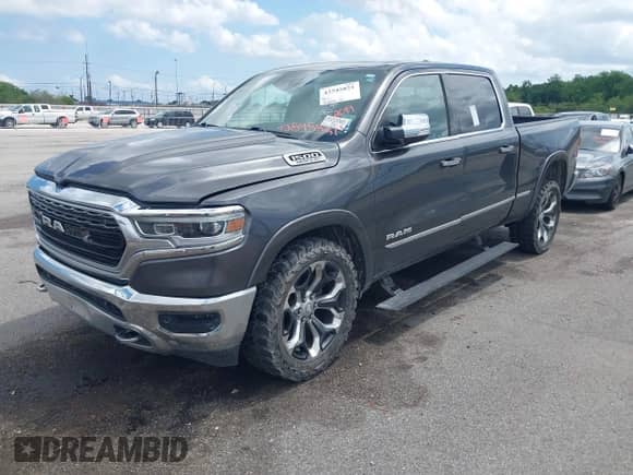 2019 Ram 1500 Limited z VIN 1C6SRFPT0KN519175, wystawiony jako IAAI lot #42545851 z przebiegiem 84 280 mil mil oraz . Historia ofert i sprzedaży dostępna na DreamBid. Obrazek 14.