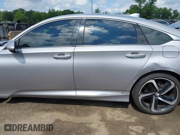 2018 Honda Accord Sport with VIN 1HGCV1F36JA243864, listed as a IAAI auction lot 42978265 with 93,629 mi miles and . Bid and sale history available at DreamBid. Image 15.