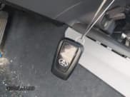 ✅ 2023 Toyota Camry LE • VIN: 4T1R11AK2PU130970 • Lot: 43417043. Wystawiony na IAAI z przebiegiem 26 938 mil. Bezpłatny archiwum sprzedaży aukcyjnych z USA i szczegółowy raport historii pojazdu na DreamBid. Zdjęcie 11.