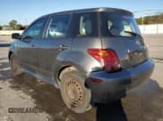 ✅ 2004 Scion xA • VIN: JTKKT624X40075659 • Лот: 85372435. Опубликован ранее на Copart с пробегом 196 692 миль. Бесплатный доступ к архиву аукционных продаж из США и подробный отчёт об истории автомобиля на DreamBid. Изображение 2.