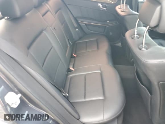 ✅ 2010 Mercedes-Benz E 350 Luxury • VIN: WDDHF5GBXAA240244 • Lot: 69199935. Wystawiony na Copart z przebiegiem 137 406 mil. Bezpłatny archiwum sprzedaży aukcyjnych z USA i szczegółowy raport historii pojazdu na DreamBid. Zdjęcie 10.