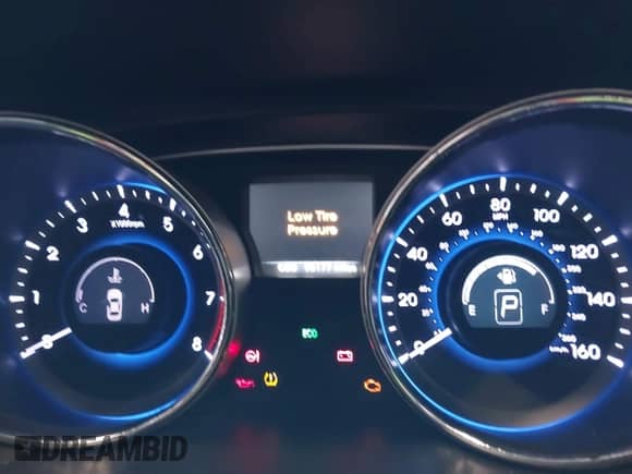 2014 Hyundai Sonata Limited с VIN 5NPEC4AC2EH894476, выставлен на аукционе IAAI как лот 43581343 с пробегом 90 177 миль миль и . История ставок и продаж доступна на DreamBid. Изображение 7.