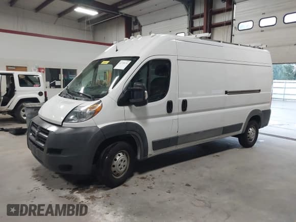 ✅ 2016 Ram ProMaster Cargo • VIN: 3C6TRVDG3GE105826 • Lot: 42718176. Wystawiony na IAAI z przebiegiem 151 249 mil. Bezpłatny archiwum sprzedaży aukcyjnych z USA i szczegółowy raport historii pojazdu na DreamBid. Zdjęcie 20.
