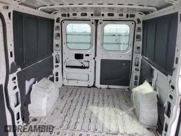✅ 2016 Ram ProMaster Cargo • VIN: 3C6TRVAG4GE110571 • Lot: 54731895. Listed on Copart with 86,041 mi. Free auction sales archive from the USA and detailed vehicle history report at DreamBid. Image 10.