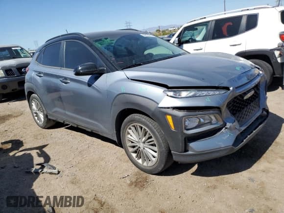 ✅ 2019 Hyundai Kona SEL • VIN: KM8K22AA7KU354904 • Лот: 56124314. Опубликован ранее на Copart с пробегом 33 228 миль. Бесплатный доступ к архиву аукционных продаж из США и подробный отчёт об истории автомобиля на DreamBid. Изображение 4.