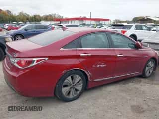 2014 Hyundai Sonata с VIN KMHEC4A4XEA104207, выставлен на аукционе IAAI как лот 43570735 с пробегом 134 075 миль миль и . История ставок и продаж доступна на DreamBid. Изображение 6.