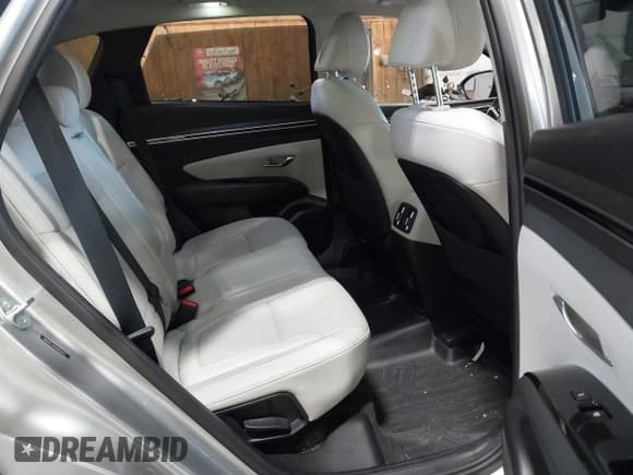 ✅ 2022 Hyundai Tucson Limited • VIN: 5NMJECAE4NH036072 • Lot: 43155022. Listed on IAAI with 18,939 mi. Free auction sales archive from the USA and detailed vehicle history report at DreamBid. Image 8.