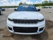 ✅ 2022 Jeep Grand Cherokee Summit Reserve • VIN: 1C4RJKET9N8590498 • Лот: 62170745. Опубликован ранее на Copart с пробегом 16 024 миль. Бесплатный доступ к архиву аукционных продаж из США и подробный отчёт об истории автомобиля на DreamBid. Изображение 5.