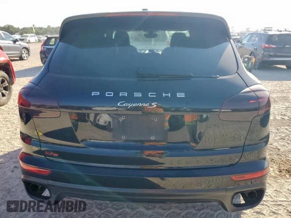 ✅ 2017 Porsche Cayenne S • VIN: WP1AB2A21HLA50148 • Лот: 86157905. Опубликован ранее на Copart с пробегом 122 467 миль. Бесплатный доступ к архиву аукционных продаж из США и подробный отчёт об истории автомобиля на DreamBid. Изображение 6.