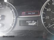 ✅ 2013 Nissan Altima SL • VIN: 1N4AL3AP9DN495502 • Lot: 42446246. Wystawiony na IAAI z przebiegiem 143 712 mil. Bezpłatny archiwum sprzedaży aukcyjnych z USA i szczegółowy raport historii pojazdu na DreamBid. Zdjęcie 7.