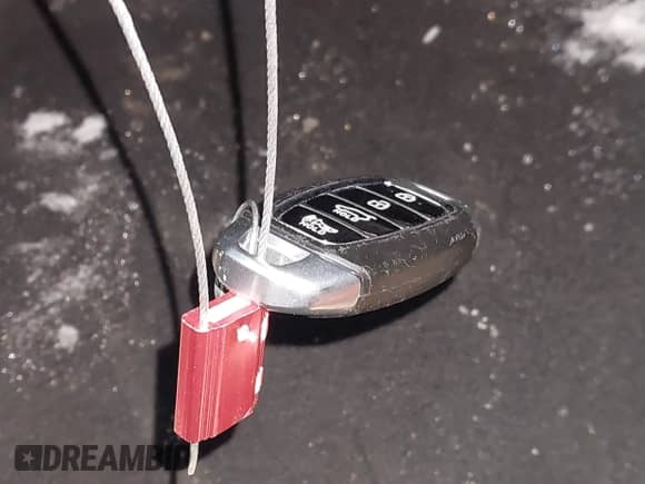 2019 Hyundai Veloster Premium z VIN KMHTG6AF7KU010854, wystawiony jako IAAI lot #41386268 z przebiegiem 87 133 mil mil oraz . Historia ofert i sprzedaży dostępna na DreamBid. Obrazek 11.