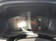 ✅ 2018 Volvo XC60 Momentum • VIN: LYV102RK3JB100845 • Lot: 90073965. Wystawiony na Copart z przebiegiem 58 828 mil. Bezpłatny archiwum sprzedaży aukcyjnych z USA i szczegółowy raport historii pojazdu na DreamBid. Zdjęcie 9.