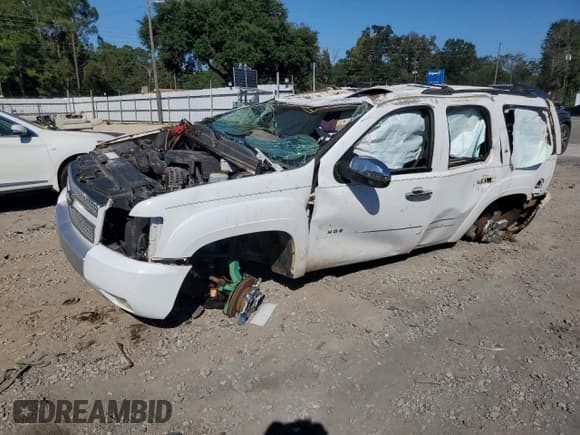 ✅ 2011 Chevrolet Tahoe LT • VIN: 1GNSCBE07BR381078 • Lot: 86639485. Listed on Copart with Not provided. Free auction sales archive from the USA and detailed vehicle history report at DreamBid. Image 1.