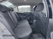 ✅ 2015 Volkswagen Jetta S • VIN: 3VW2K7AJ8FM426427 • Лот: 94433195. Опубликован ранее на Copart с пробегом 106 251 миль. Бесплатный доступ к архиву аукционных продаж из США и подробный отчёт об истории автомобиля на DreamBid. Изображение 10.