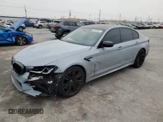 ✅ 2022 BMW M5 • VIN: WBS83CH02NCK69650 • Lot: 38338864. Wystawiony na Copart z przebiegiem 46 367 mil. Bezpłatny archiwum sprzedaży aukcyjnych z USA i szczegółowy raport historii pojazdu na DreamBid. Zdjęcie 1.