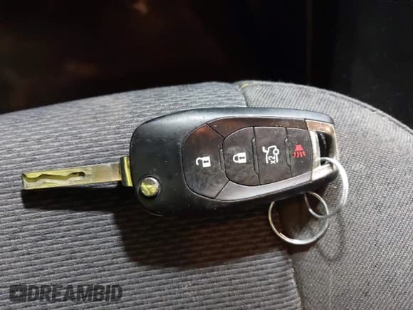 ✅ 2017 Chevrolet Cruze LS • VIN: 1G1BC5SM1H7277815 • Lot: 41968516. Listed on IAAI with 107,875 mi. Free auction sales archive from the USA and detailed vehicle history report at DreamBid. Image 11.