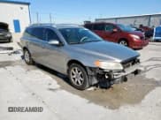 ✅ 2008 Volvo V70 • VIN: YV1BW982681009951 • Lot: 90241335. Listed on Copart with 135,567 mi. Free auction sales archive from the USA and detailed vehicle history report at DreamBid. Image 4.