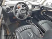 ✅ 2013 MINI Clubman • VIN: WMWZF3C58DT490882 • Lot: 92763165. Wystawiony na Copart z przebiegiem 21 582 mil. Bezpłatny archiwum sprzedaży aukcyjnych z USA i szczegółowy raport historii pojazdu na DreamBid. Zdjęcie 8.